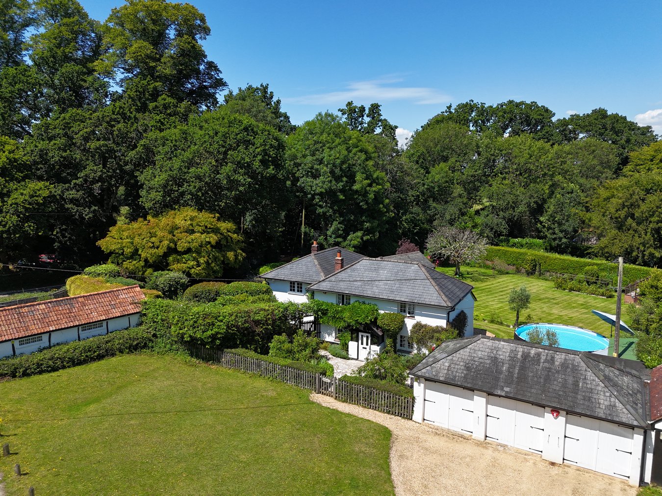 3 bedroom flat for sale in London