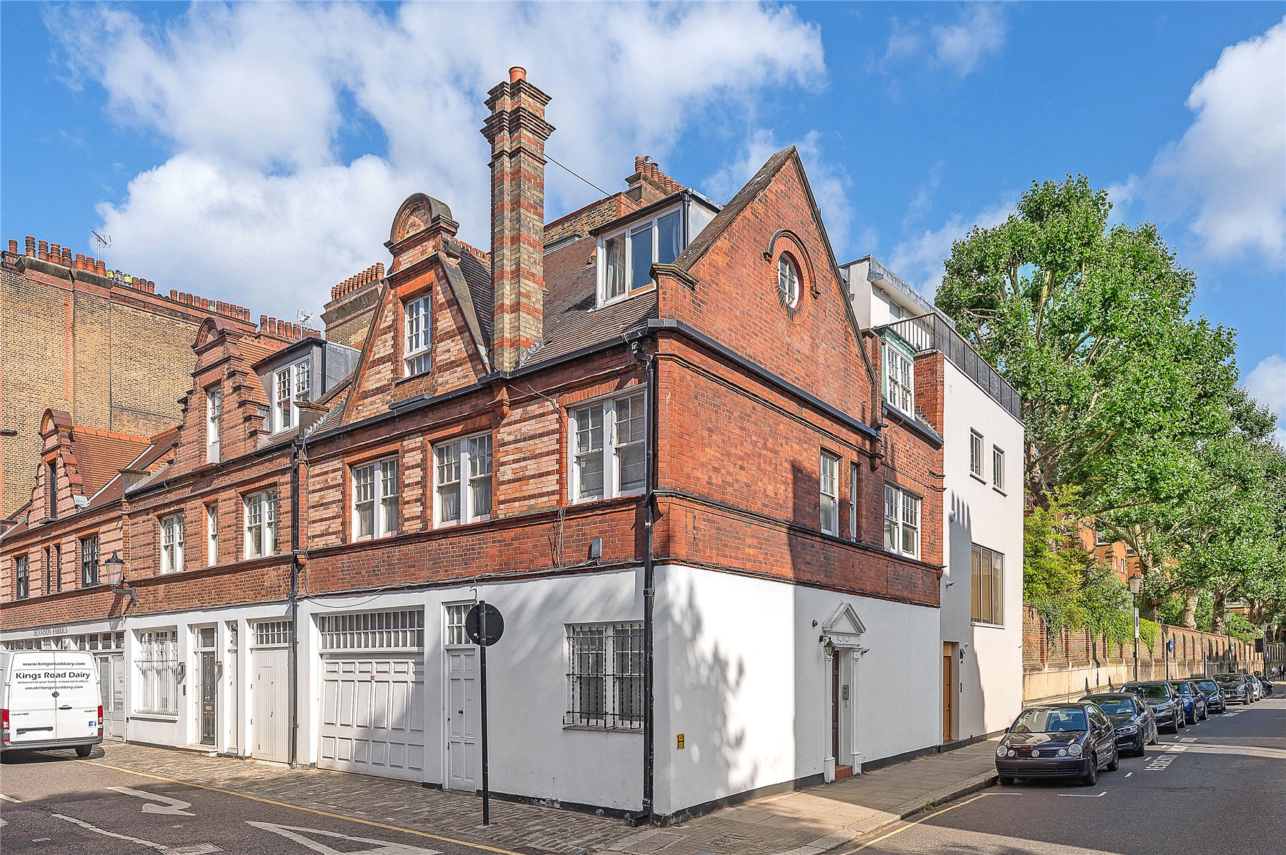 4 bedroom end terrace house for sale 0