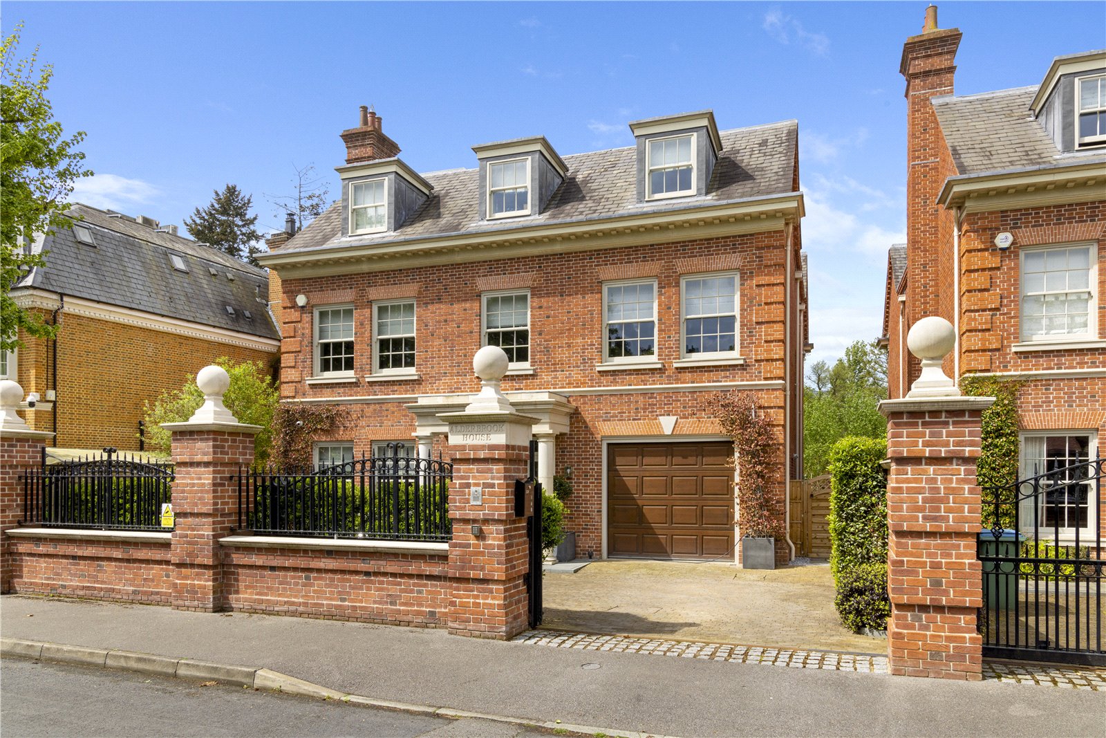 7 bedroom detached house for sale