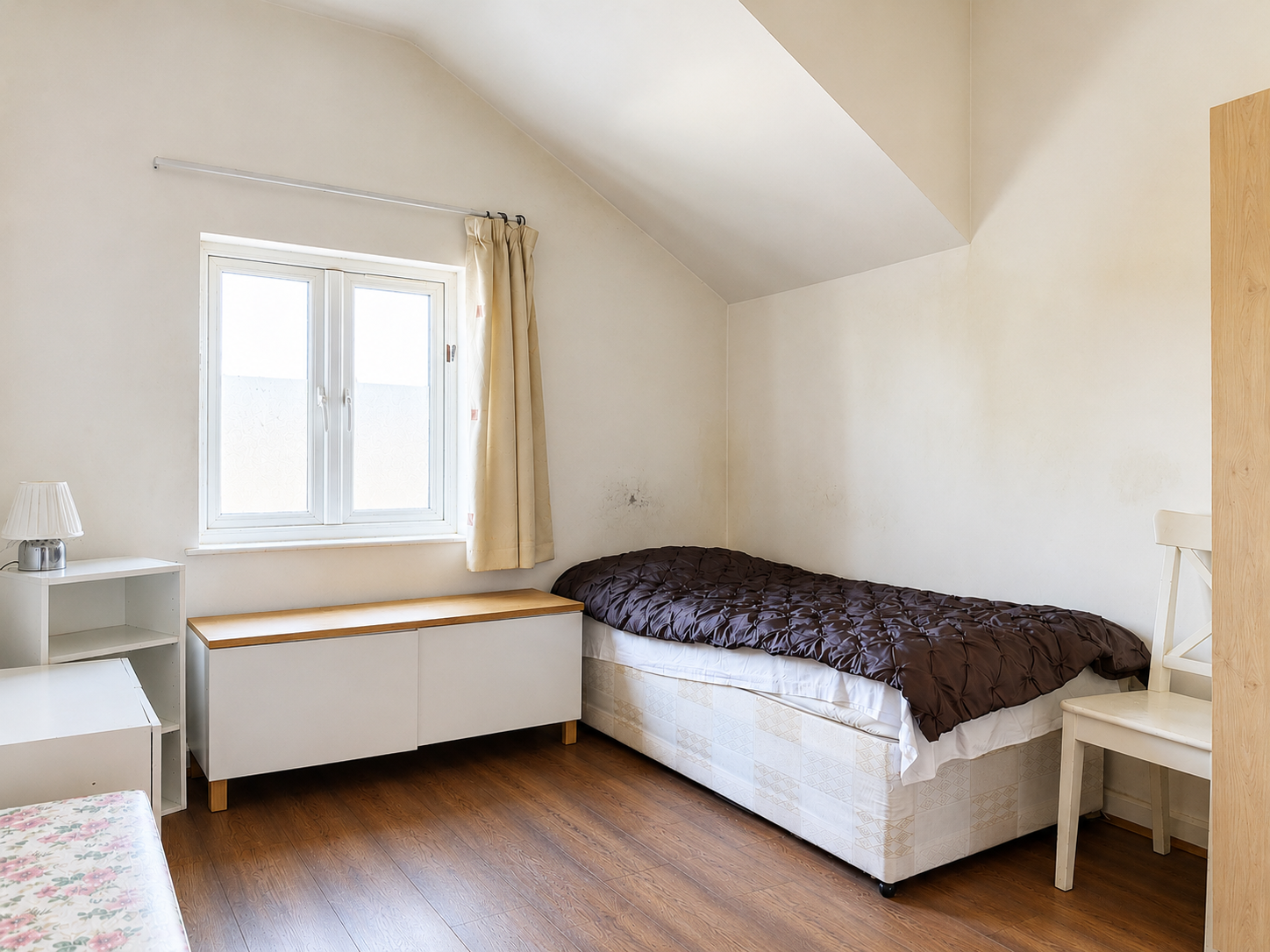 (First Floor Room) 412, Southbury Road, Enfield photo 4