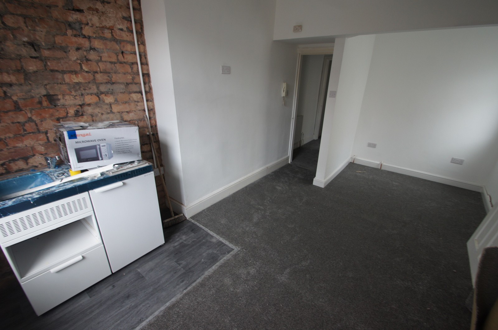 Flat 4 Ainsley Court, Cambridge Road, Ellesmere Port photo 3