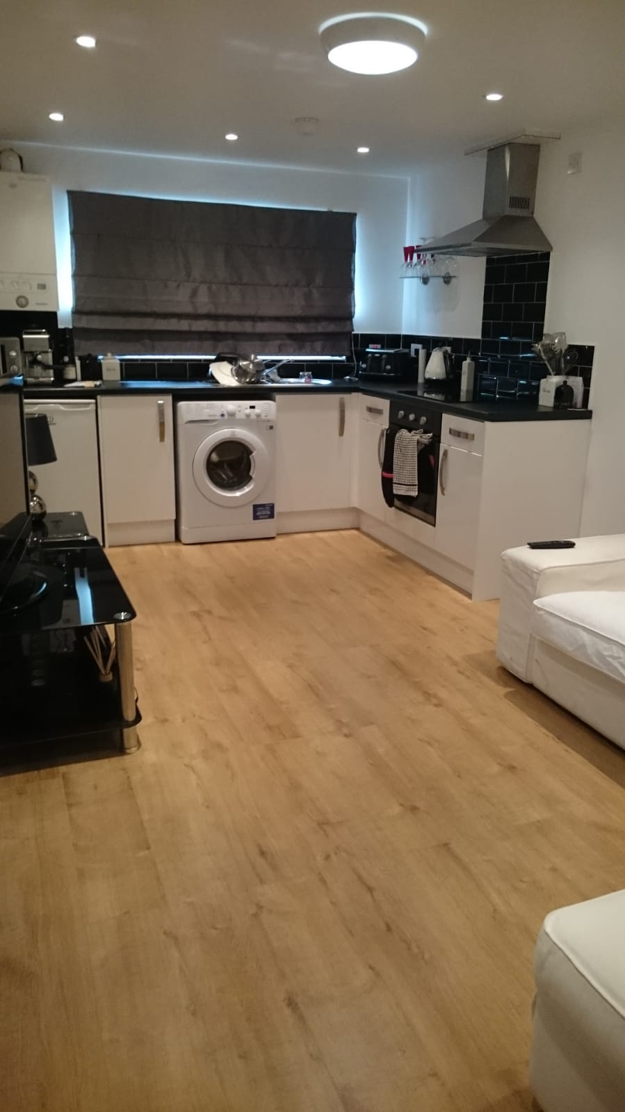 Flat 1, Merthyr Road Flat 2, 14-16, Whitchurch photo 5