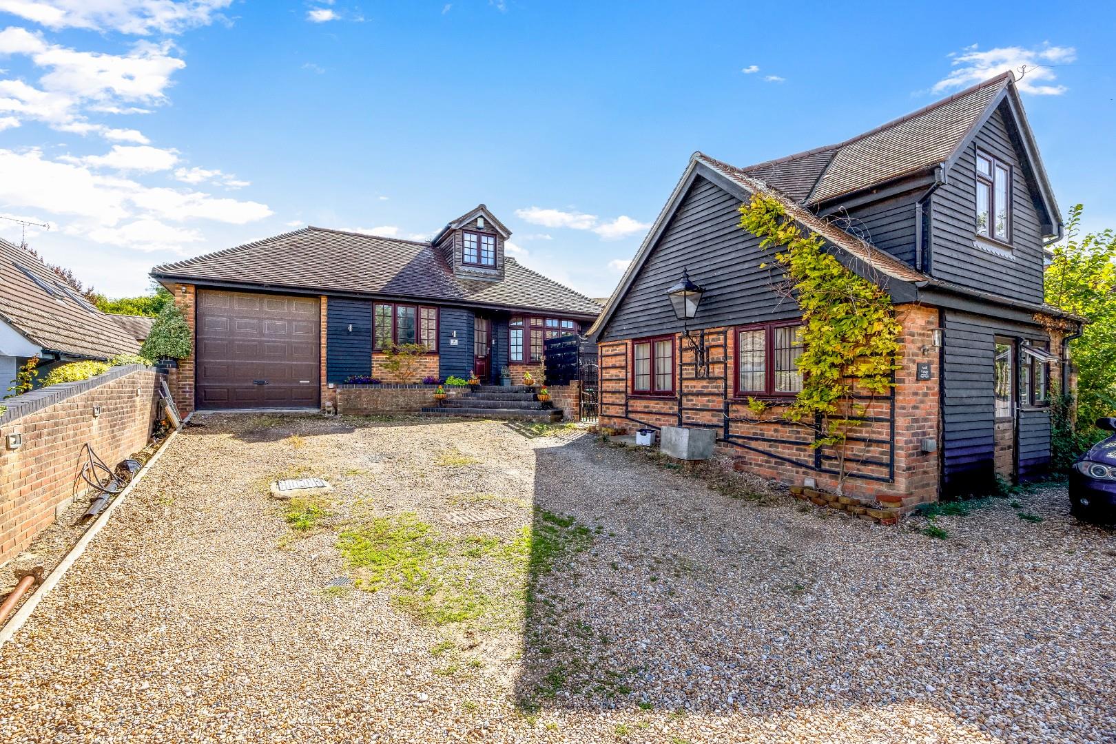 6 bedroom property for sale 0