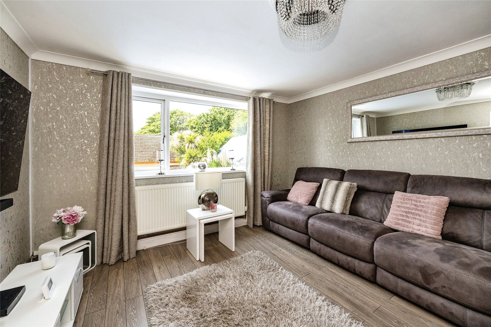 Photos of Mynydd Garn Lwyd Road, Morriston, Abertawe SA6 - 64901381 ...