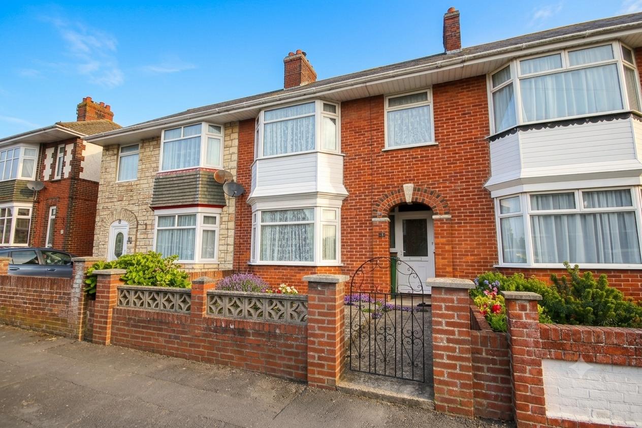 80, Knightsdale Road, Weymouth photo 3