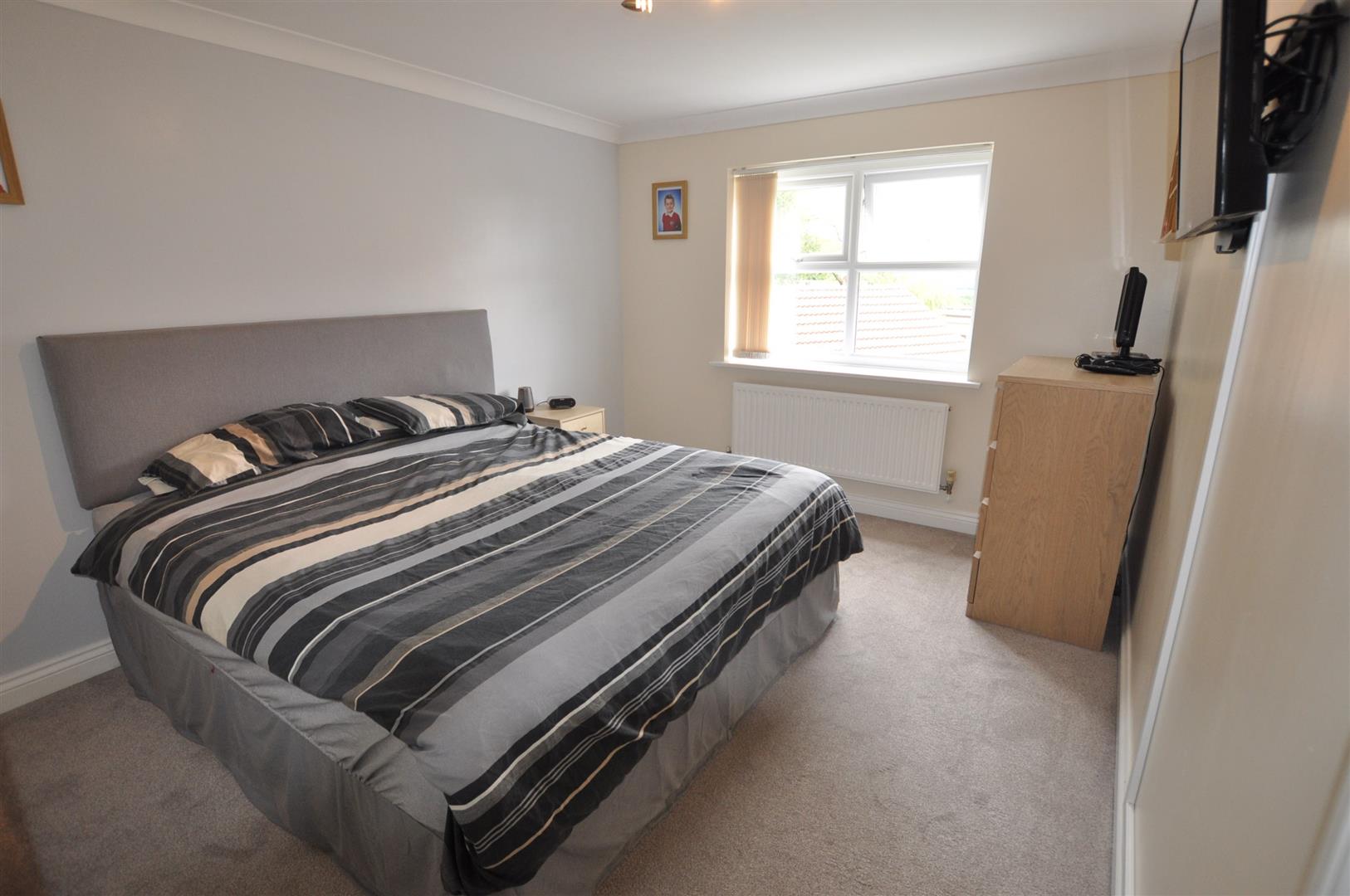 Photos of Maes Ty Gwyn, Llangennech, Llanelli SA14 61941634