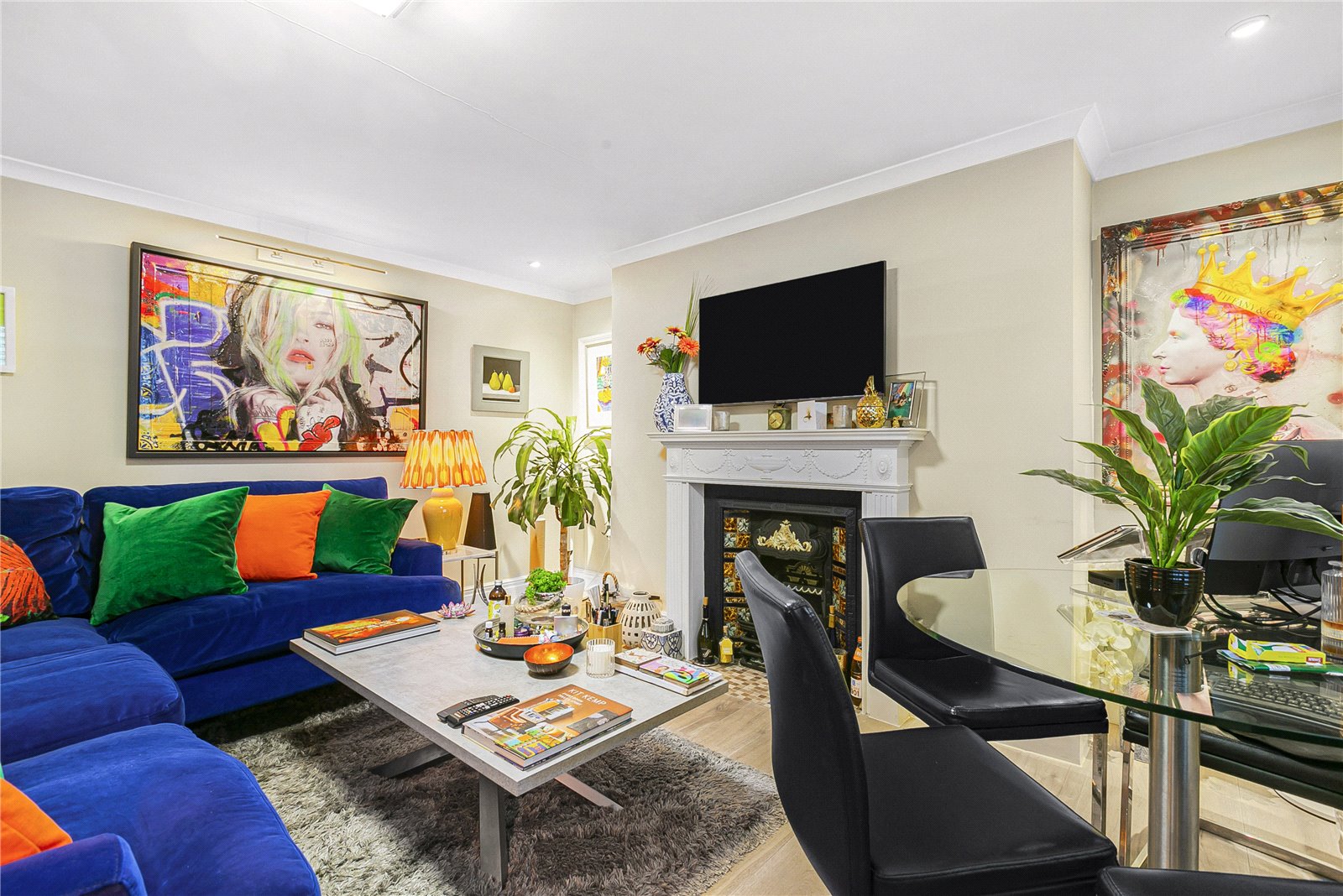 2-bed flat on Basement Flat, 79, Gray's Inn Road, London, £3,250/mo