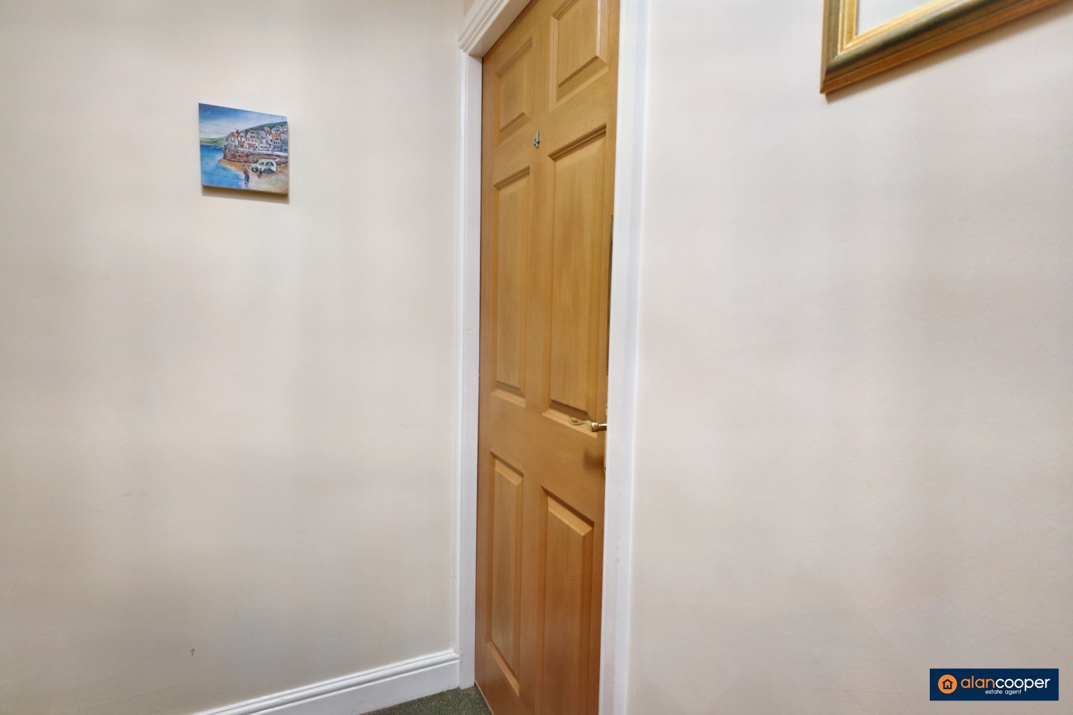 Photos of Avon Lodge, Manor Park Road, Nuneaton CV11 64028661