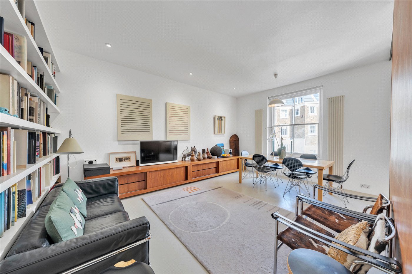 2 bedroom flat for sale 0