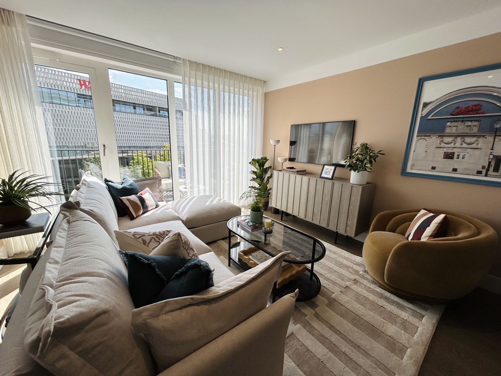 2 bedroom new flat for sale 0