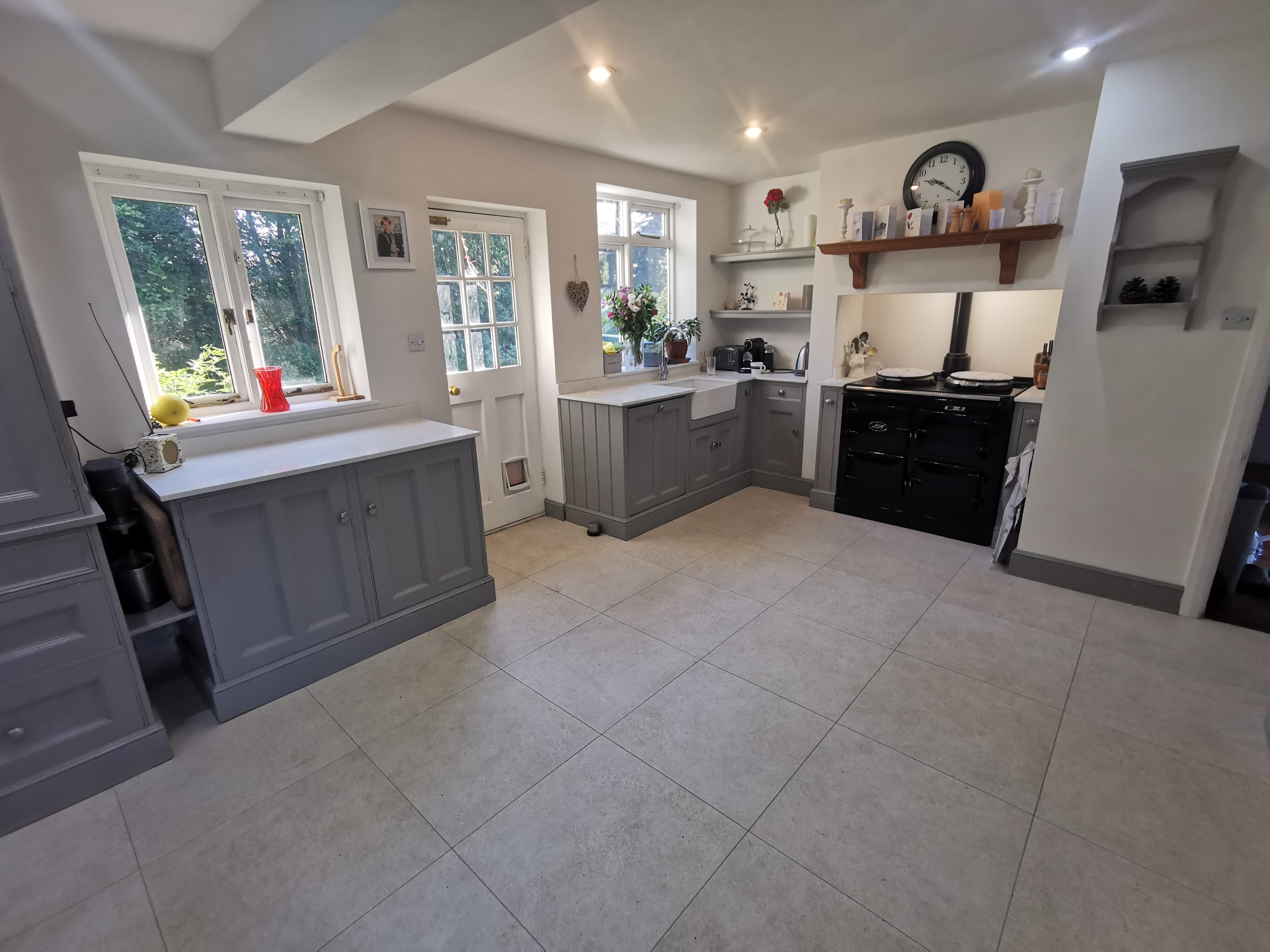 5 bedroom end terrace house for sale