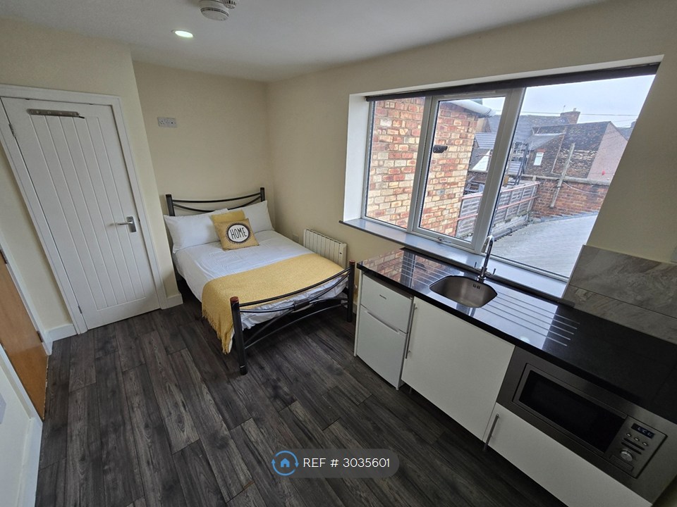 Sovereign House, Woodhouse Street, Stoke-On-Trent photo 4
