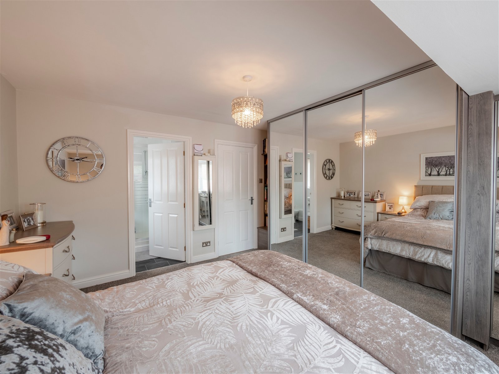 Photos of Orchard Brae, Kiddiminster Road, Cutnall Green, Droitwich WR9