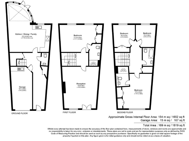 4 Bedrooms Town house for sale in Duchess Court, Weybridge, Surrey KT13