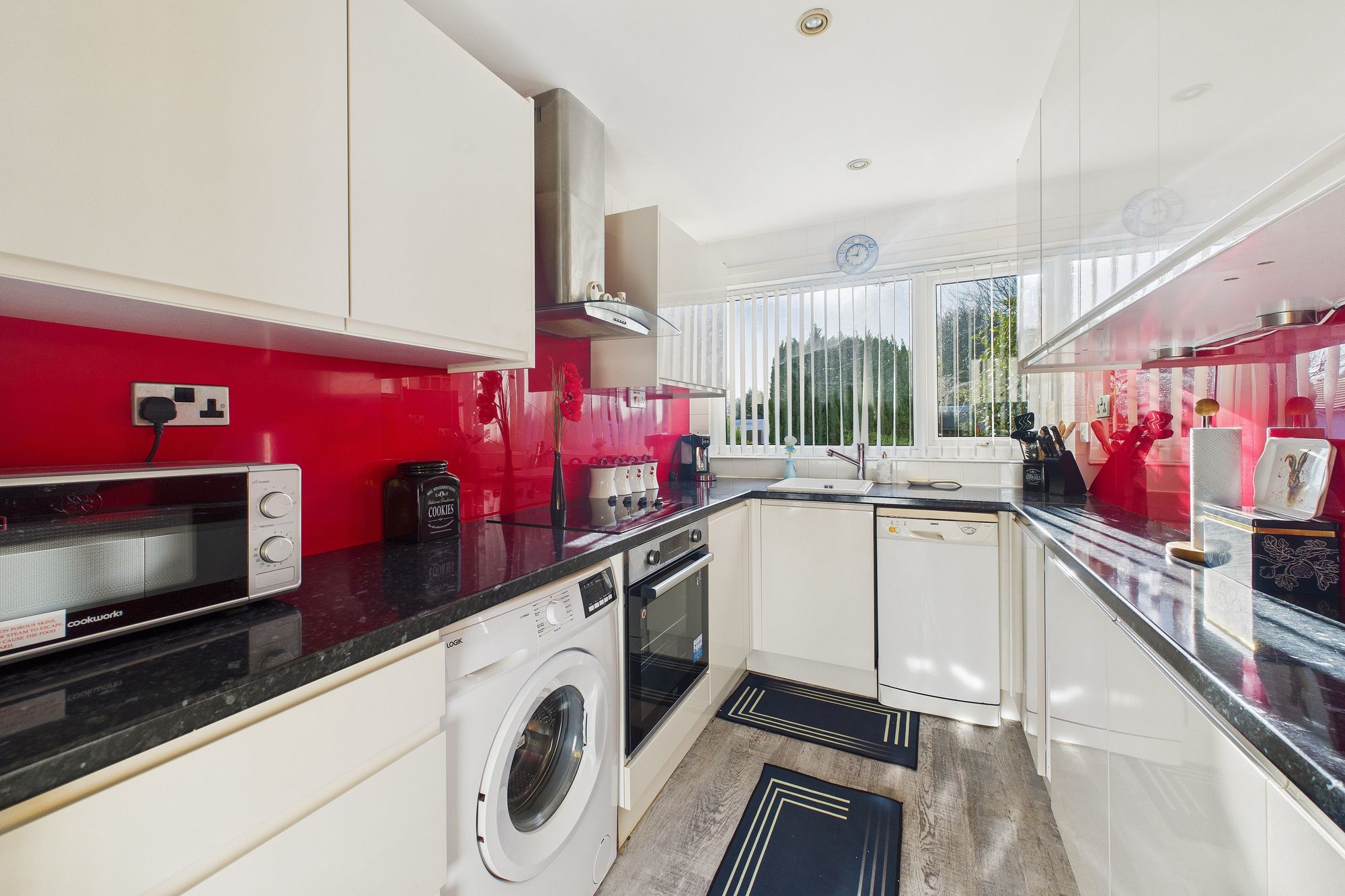 30 Apple Tree Close, Tiverton photo 3