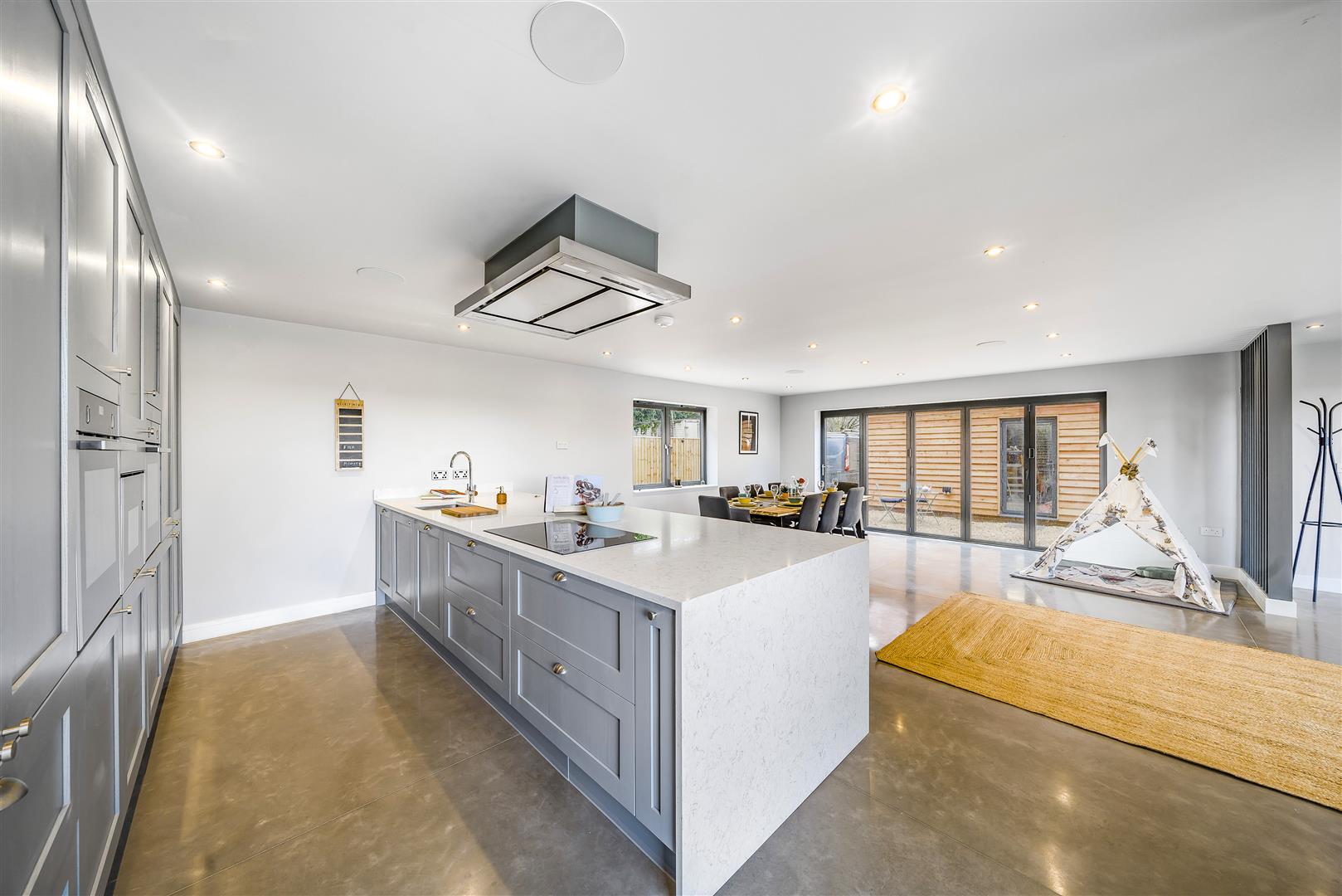 Photos of Dunkirk Hill, Devizes SN10 64743868 PrimeLocation