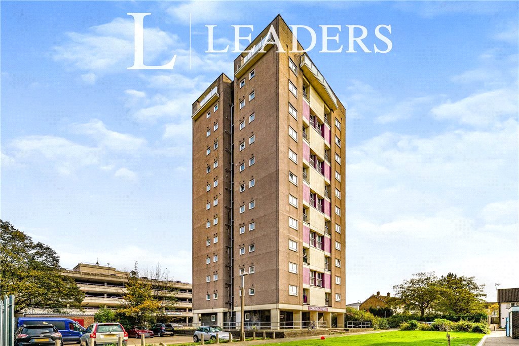 31 Edmunds Tower,, Harlow, Essex photo 2