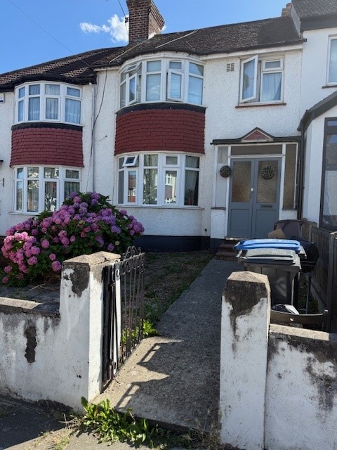 Orchard Avenue, Southgate photo 2