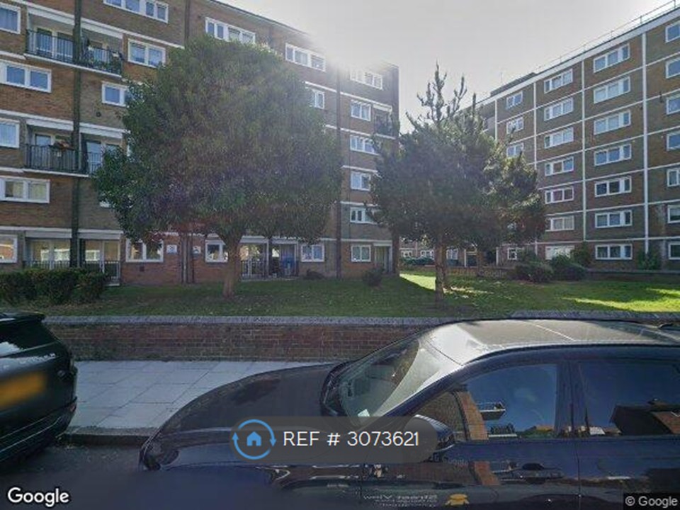 St Saviours Estate, London photo 2