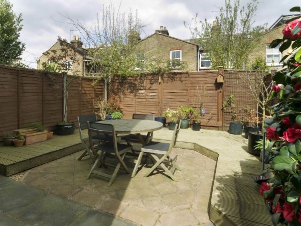 4 Bedrooms Terraced house to rent in Queens Road, Windsor, Berkshire SL4