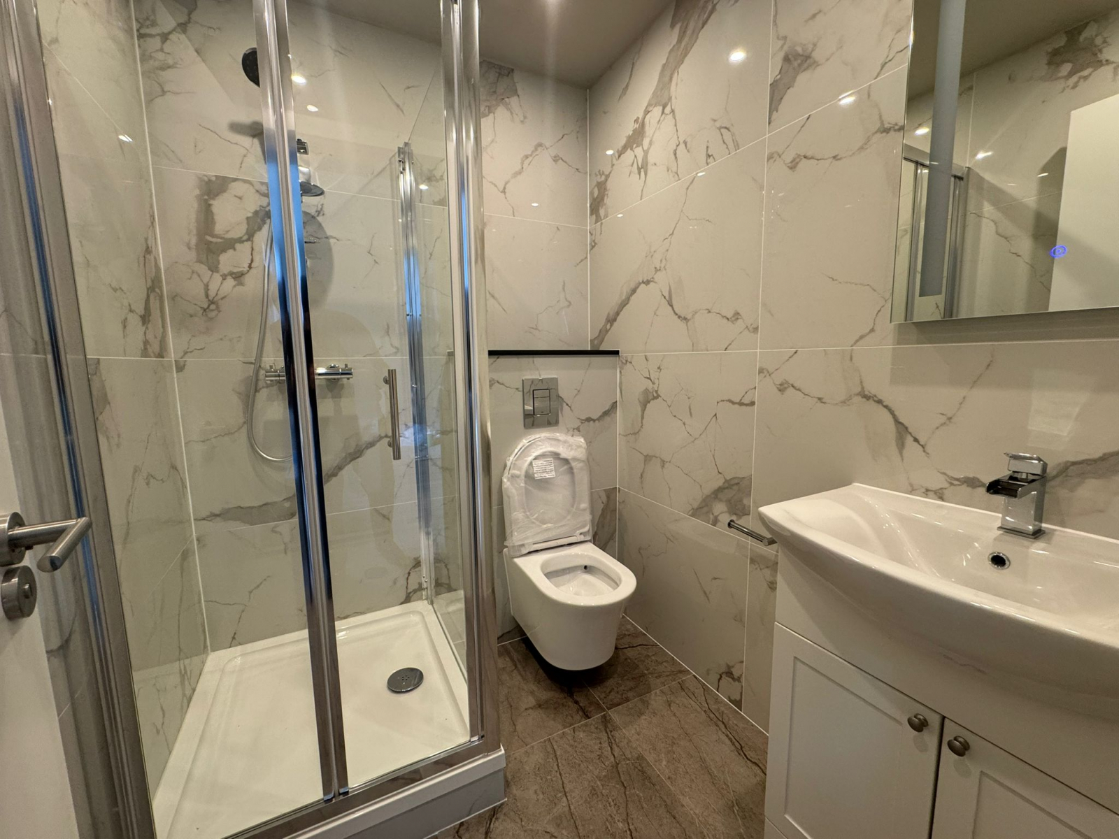 Flat 1, 73a North End, Croydon photo 4