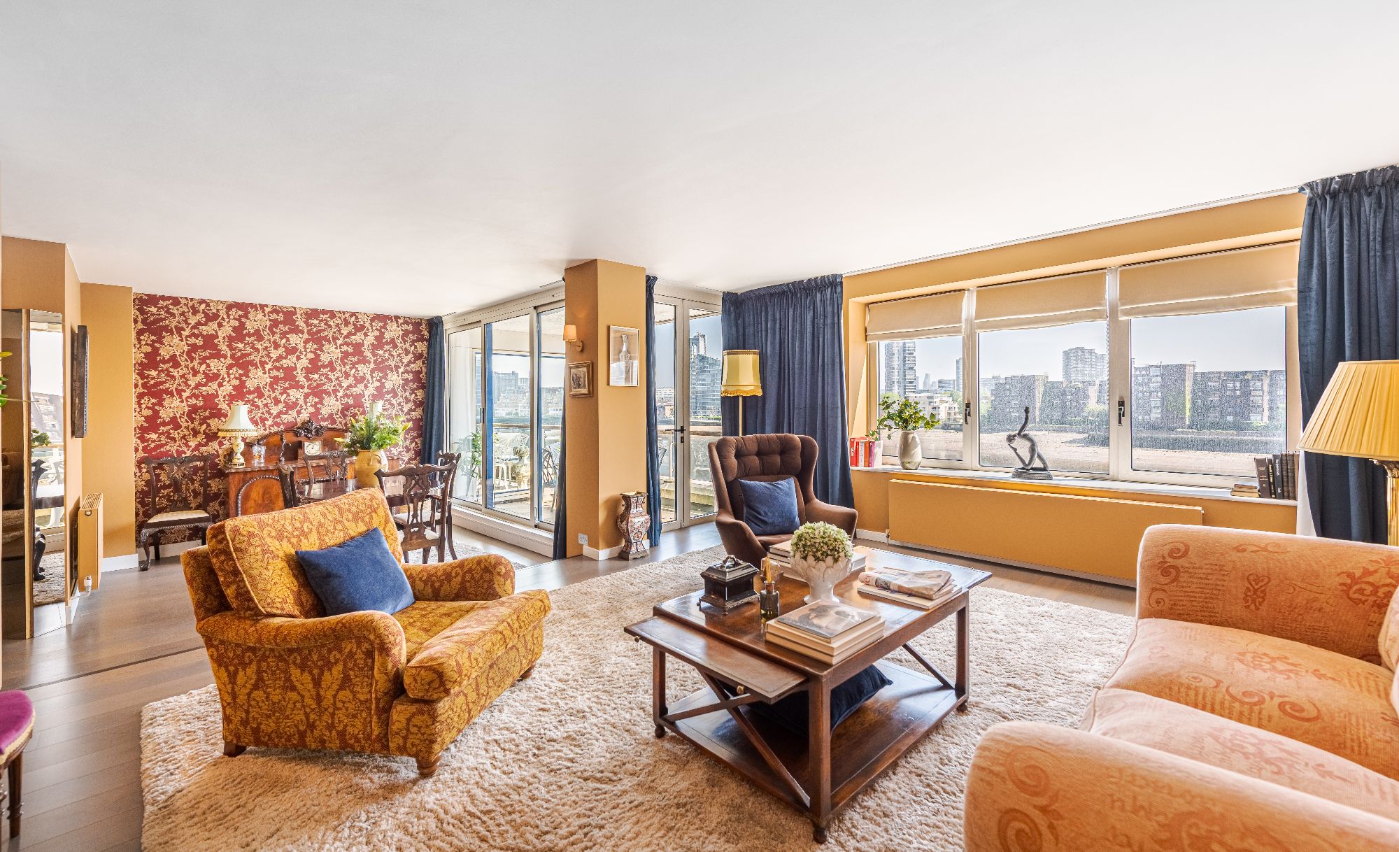 2 bedroom flat for sale 0