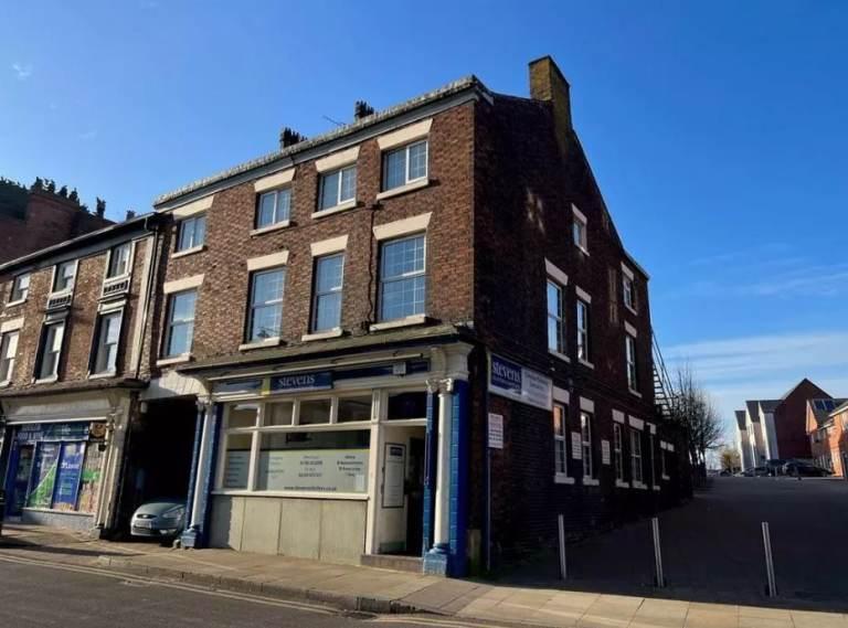 Stoke-on-Trent, Staffordshire photo 2