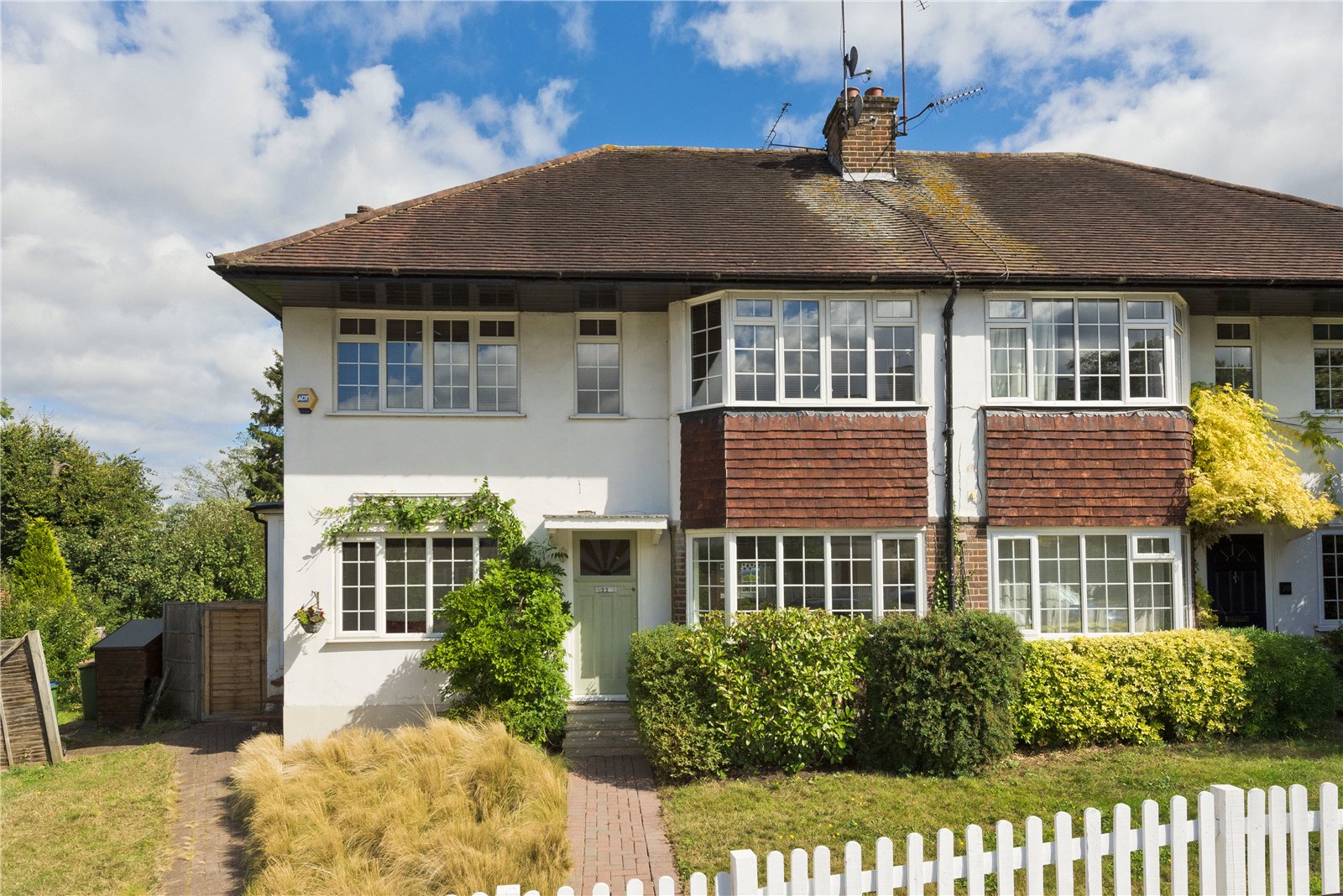Free property report 22 Castleview Road, Weybridge, KT13 9AB Chimnie