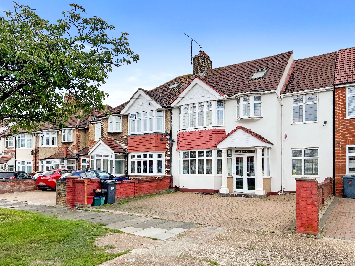 6 bedroom semi-detached house for sale 0