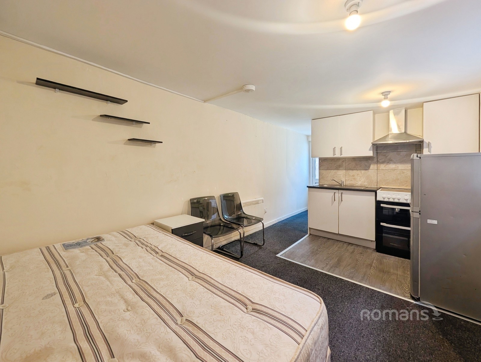 Flat 1, 93, Kings Road, Berkshire photo 5