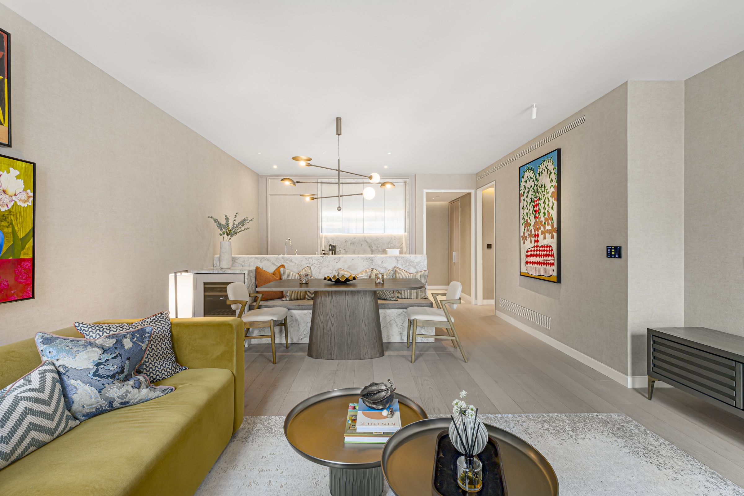 3 bedroom flat for sale 0