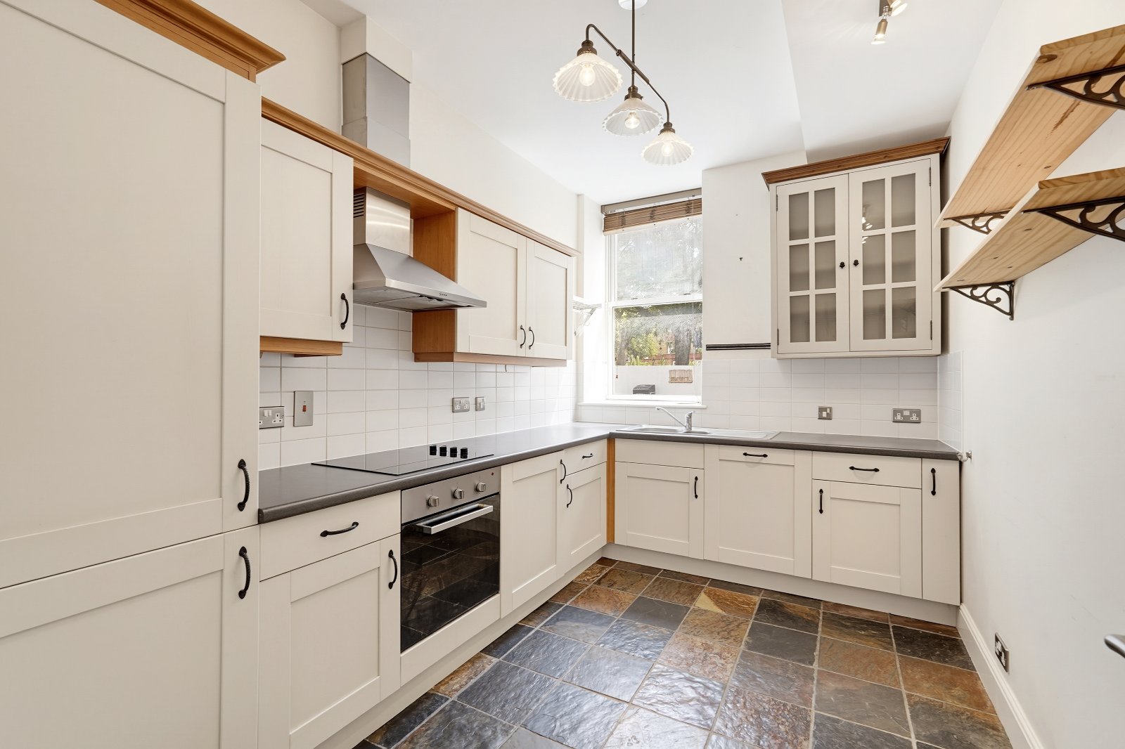 Flat 1B,, Vincent House, Westminster photo 4