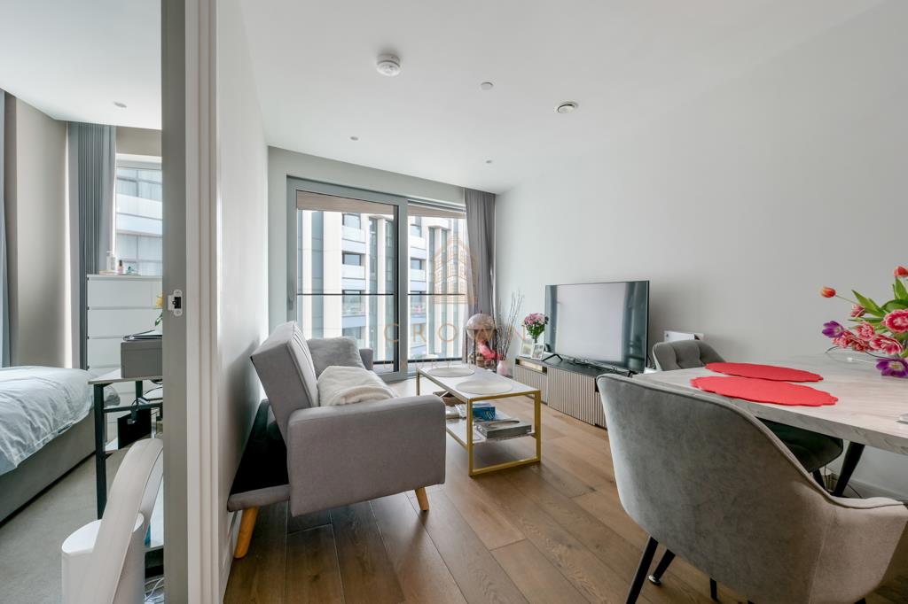 Bldg 5, Flat 504, 2 Cutter Lane, London photo 4