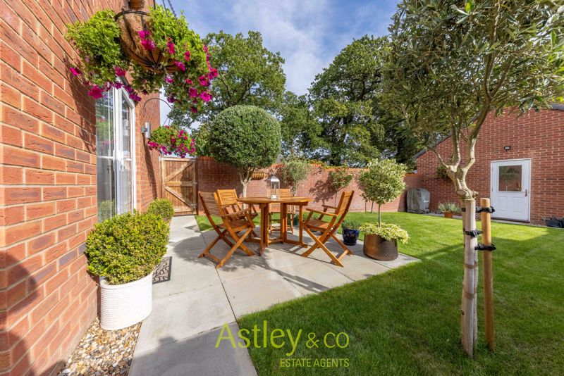 15, Bittern Avenue, Norwich photo 4