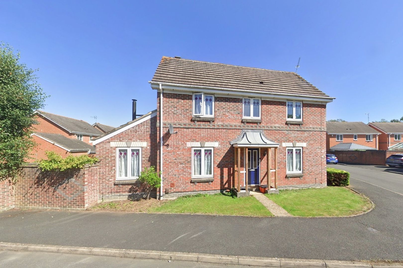 5, Henman Close - Abbey Meads, Swindon photo 4