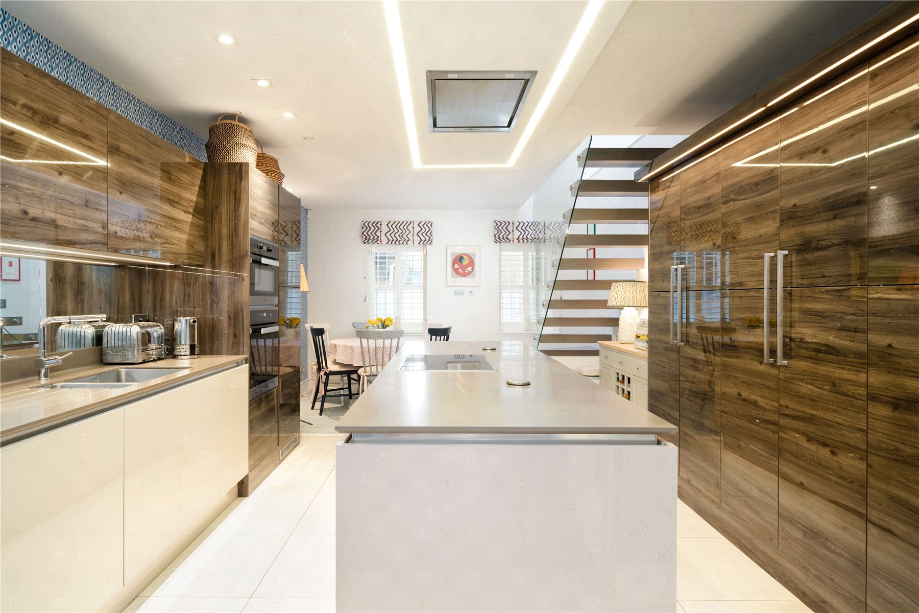 3 bedroom terraced house for sale 0