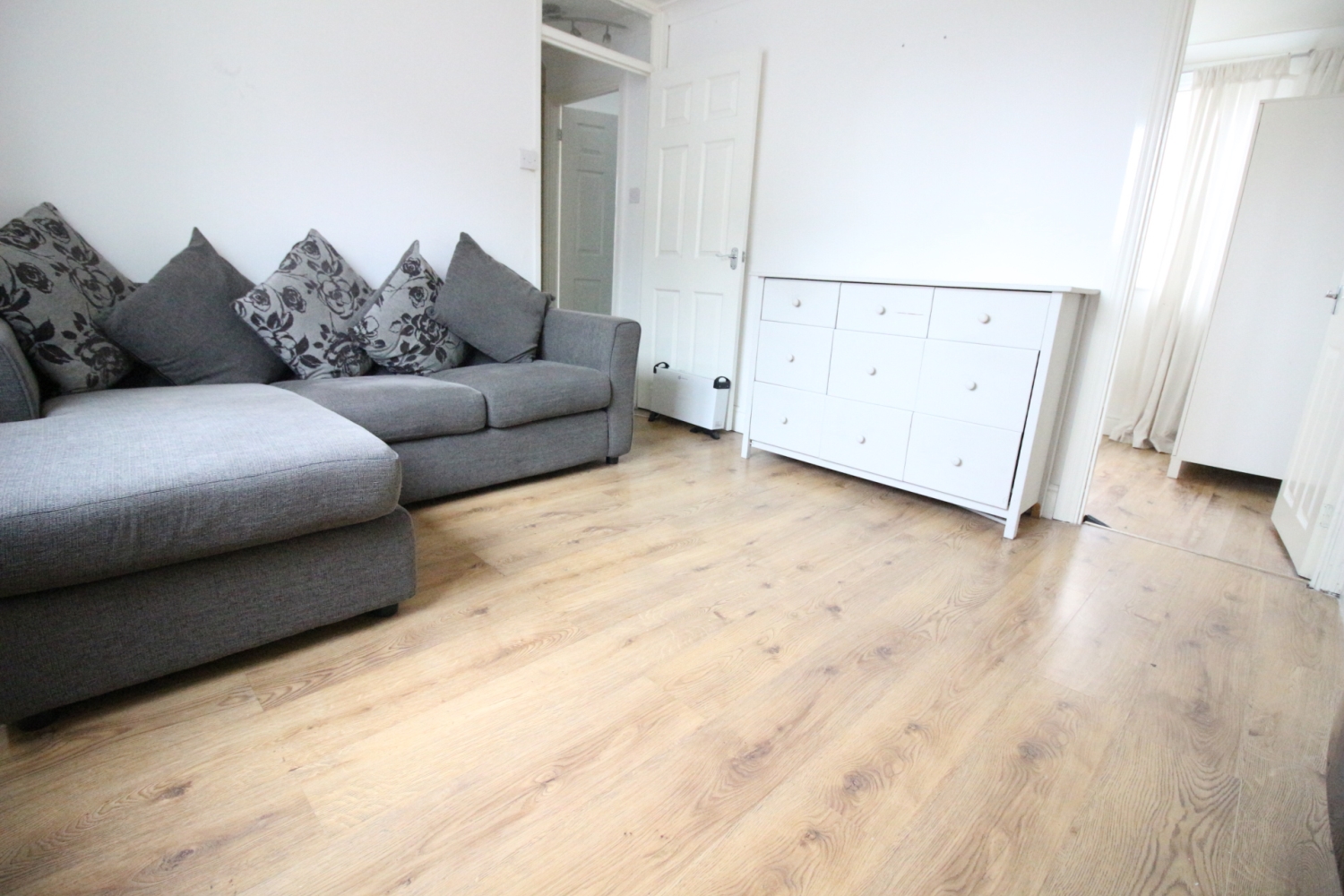 66, Awel Mor, Cardiff photo 5