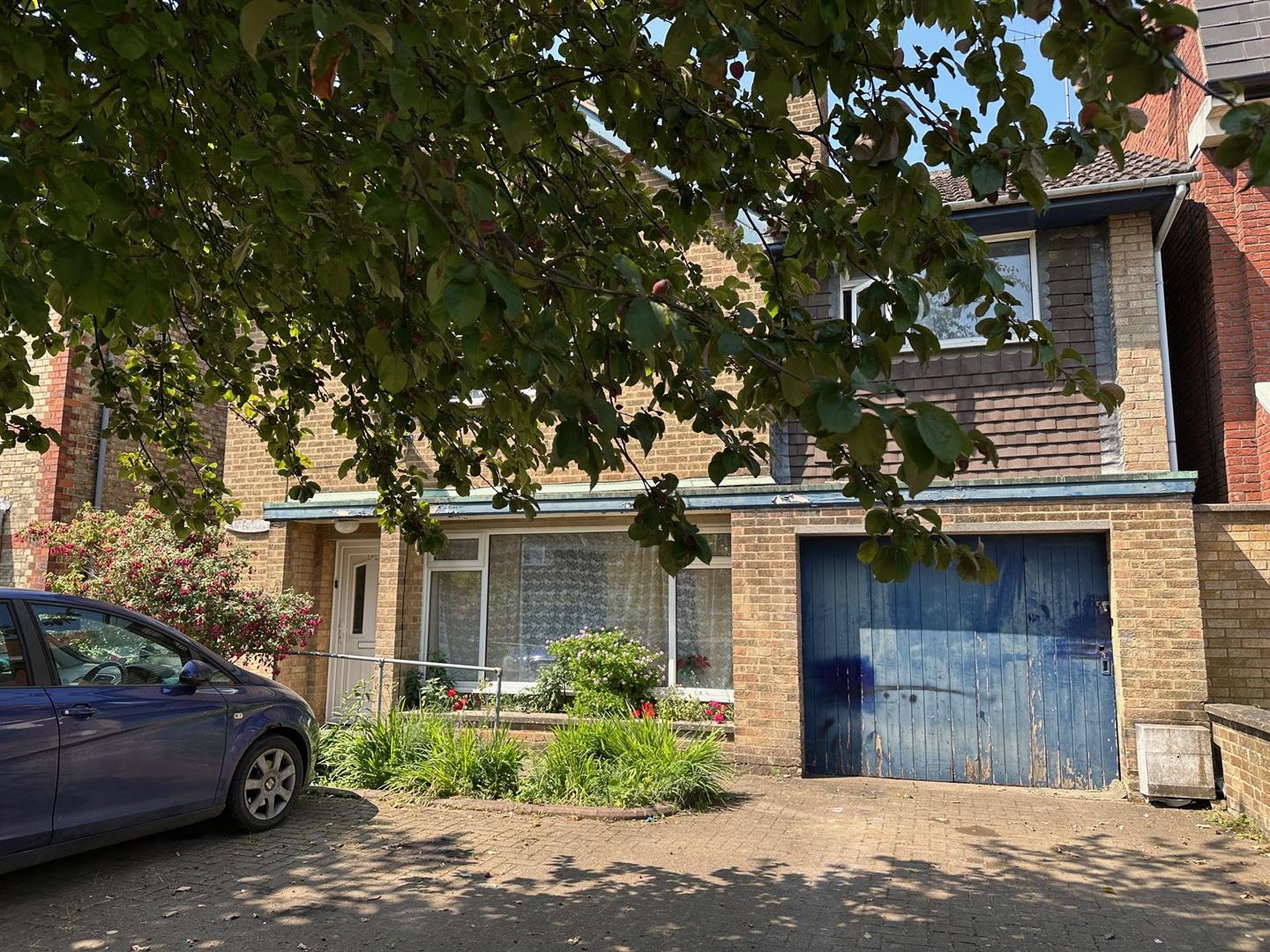 192, Lincoln Road, Peterborough photo 4