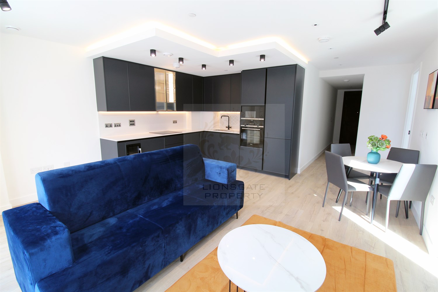 Apartment 9/Valencia Tower, 3 Bollinder Place, London photo 2