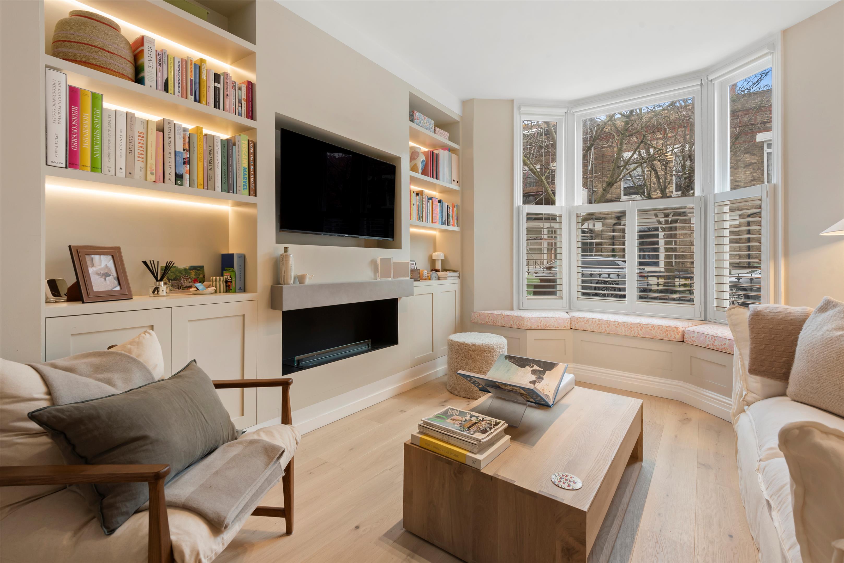 2 bedroom terraced house for sale 0