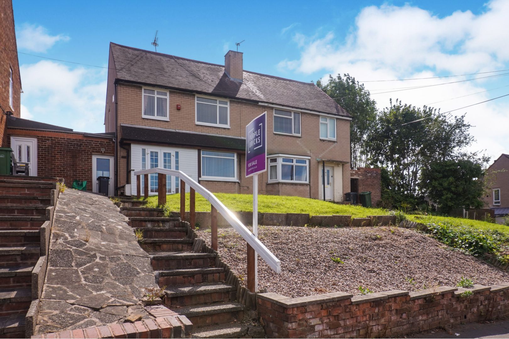 Free property report 64 The Portway, Kingswinford, DY6 8HW Chimnie