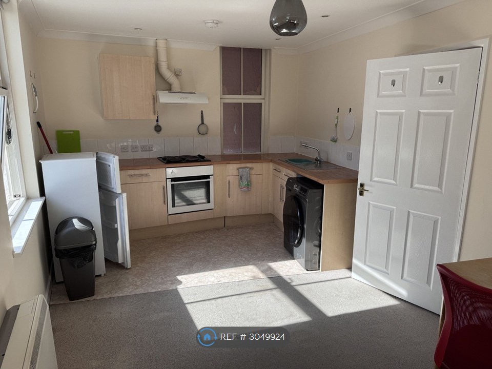 Flat  Quinnell Court, Kent Street, Portsmouth photo 5