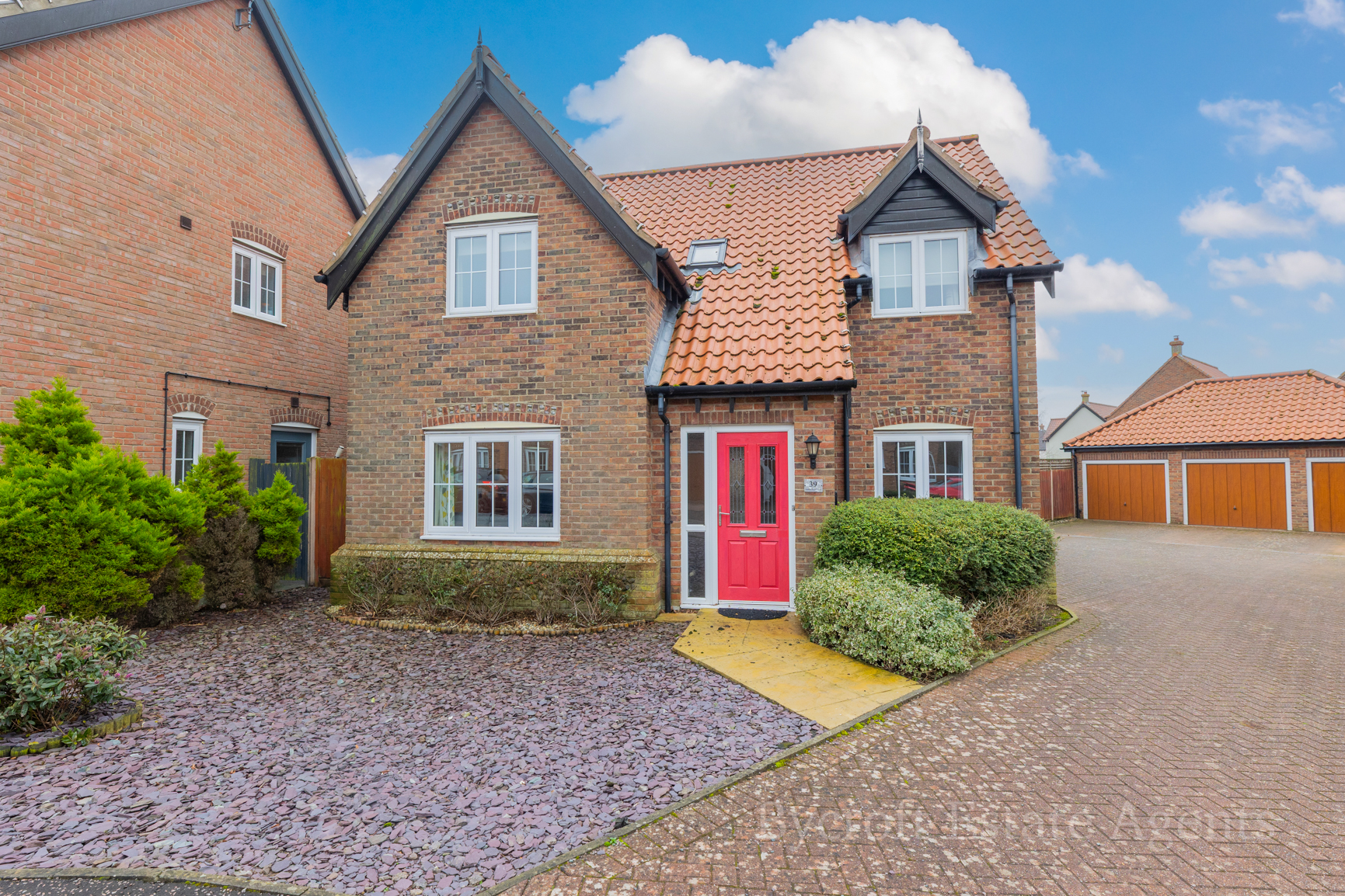4-bed house on 39, Stable Field Way, Great Yarmouth, £345,000