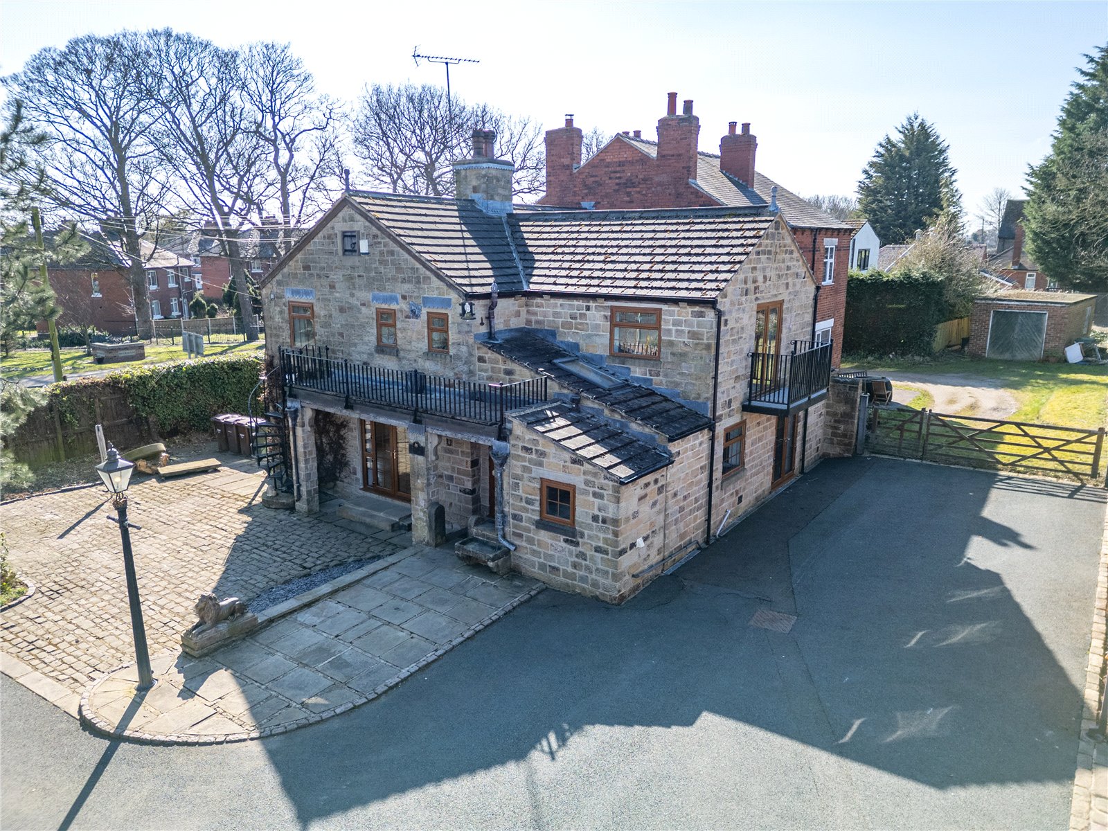 4-bed semi-detached on Blacksmith Cottage, 559, Aberford Road, Wakefield, £650,000