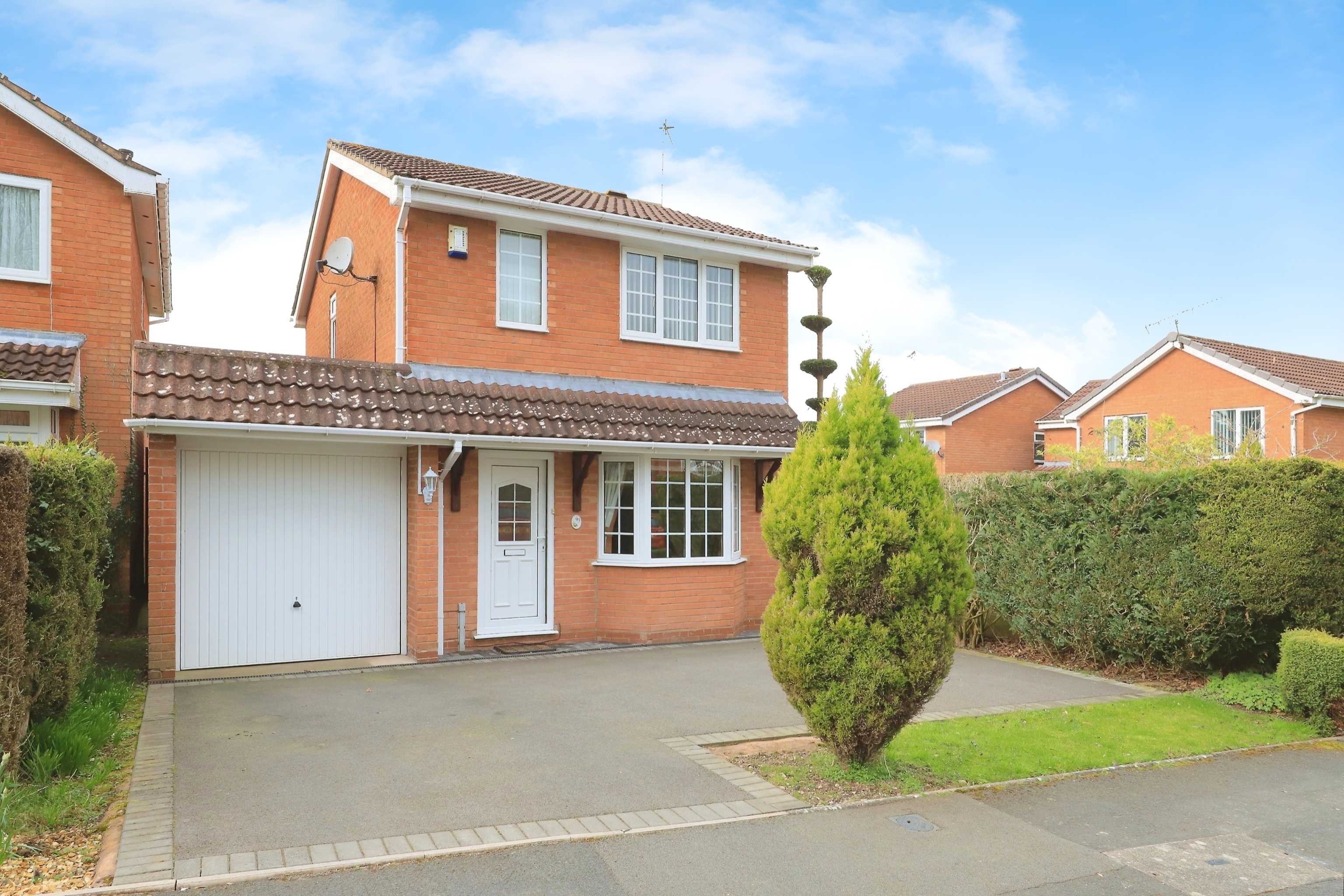 Photos of Richmond Drive, Perton, Wolverhampton, Staffordshire WV6