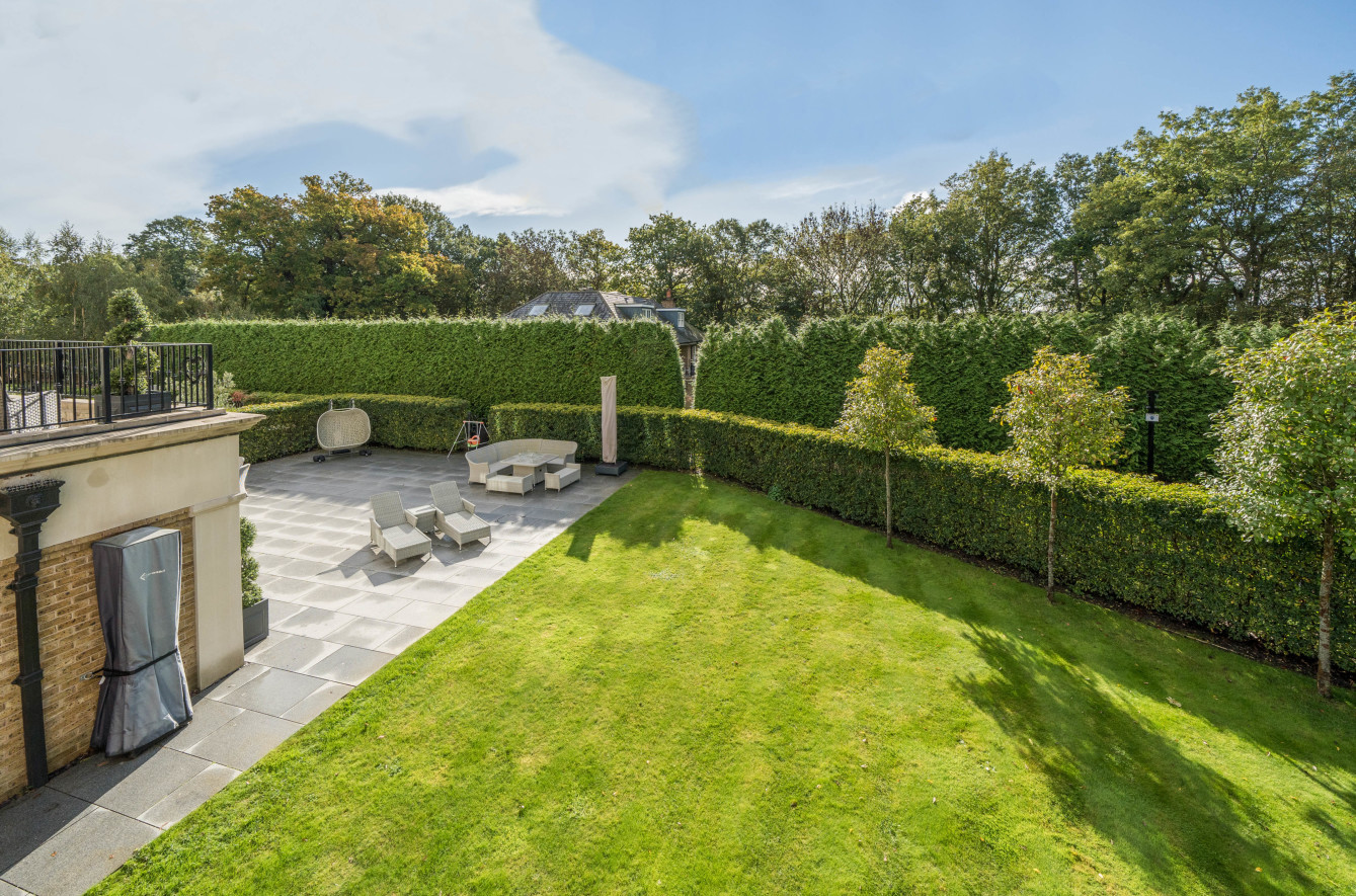 Photos of Willoughby Lane, Bromley, Kent BR1 65957545 PrimeLocation