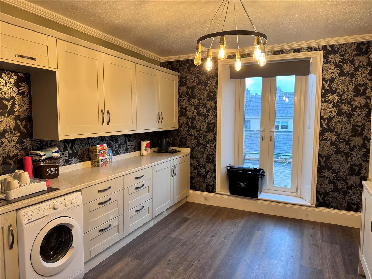 Room 8, 32, Hatfield Road, Torquay photo 4