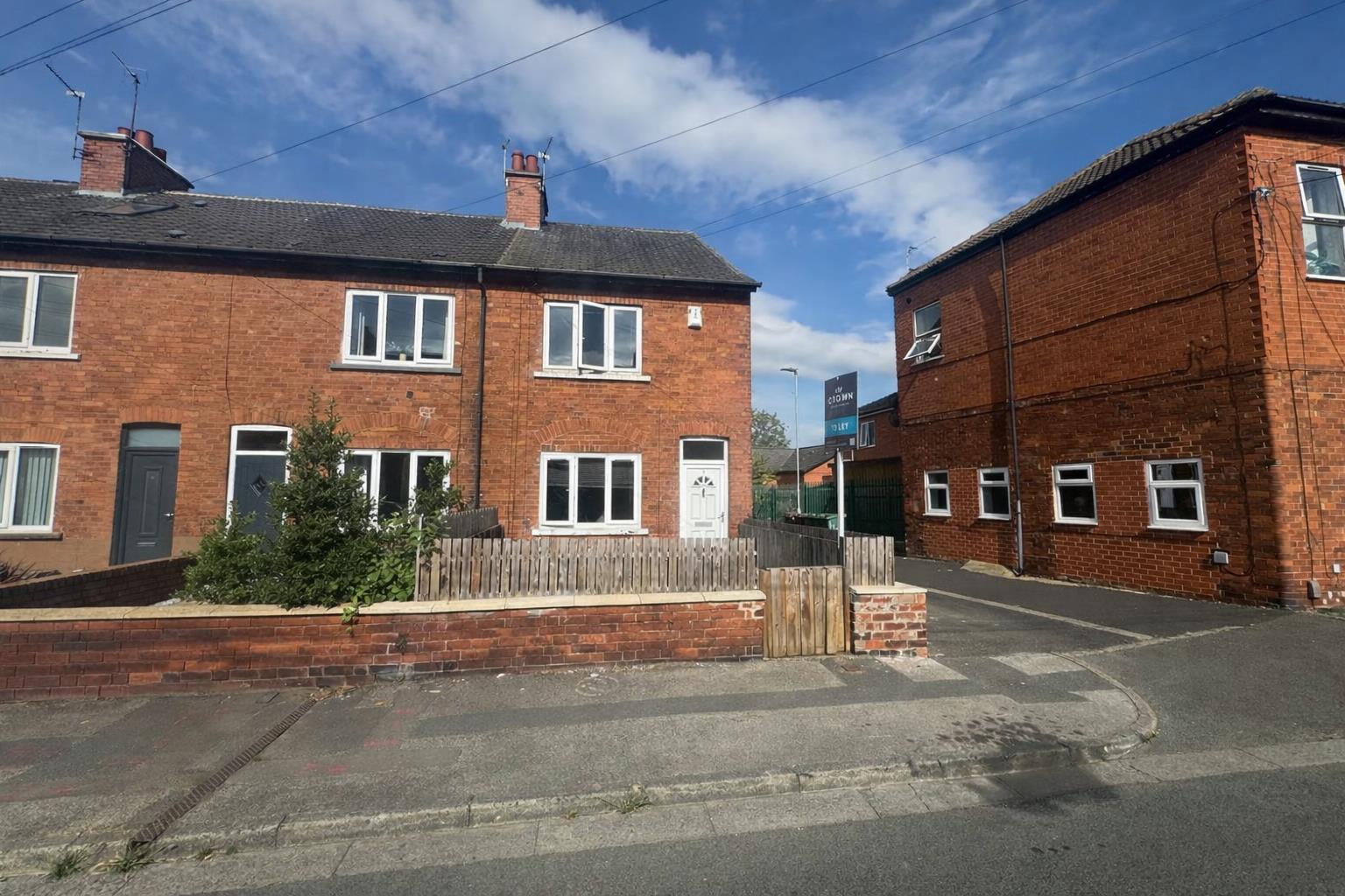 2, Ashton Road, Castleford photo 2