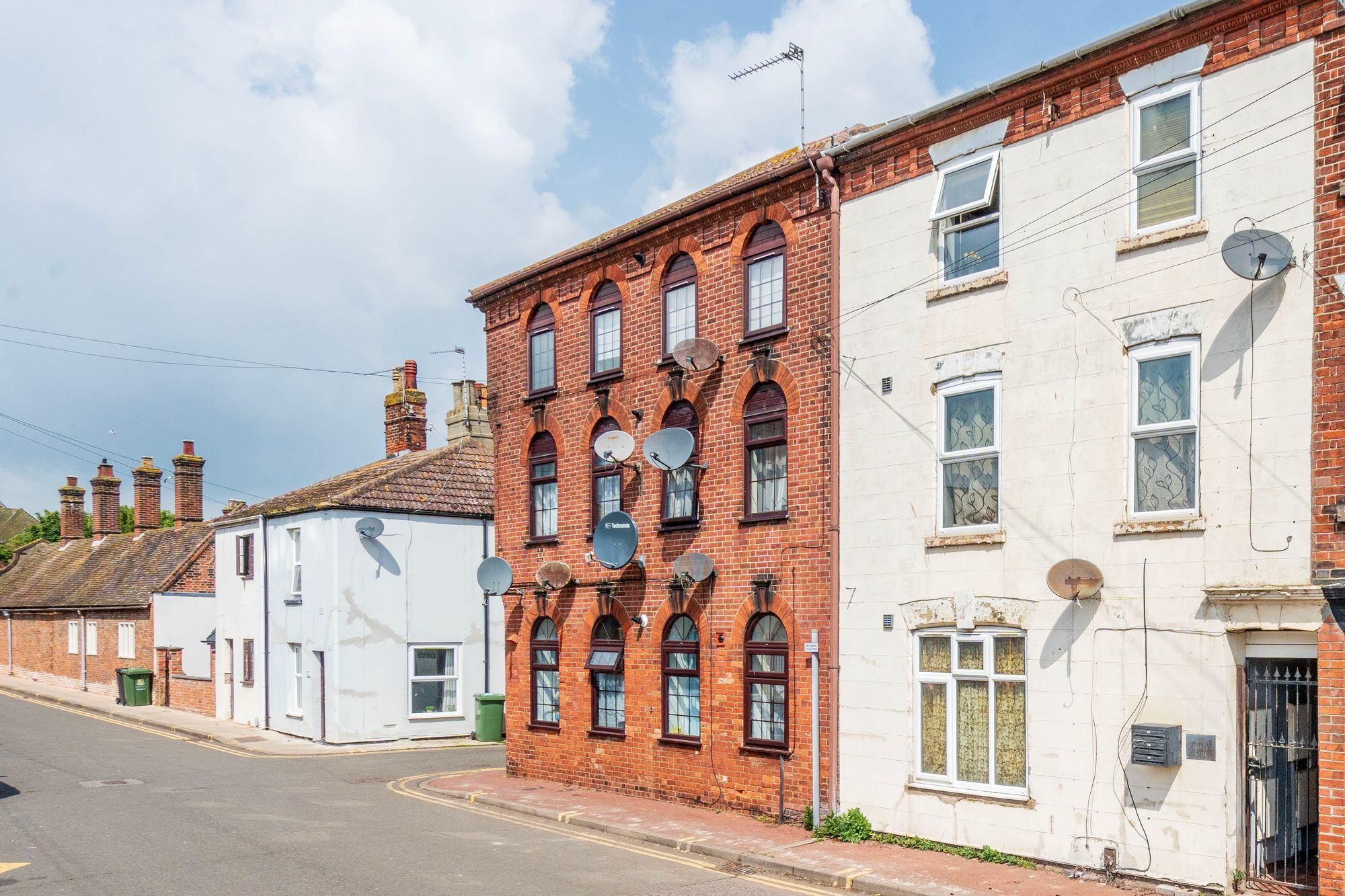 4 St. Nicholas Road, Great Yarmouth photo 4