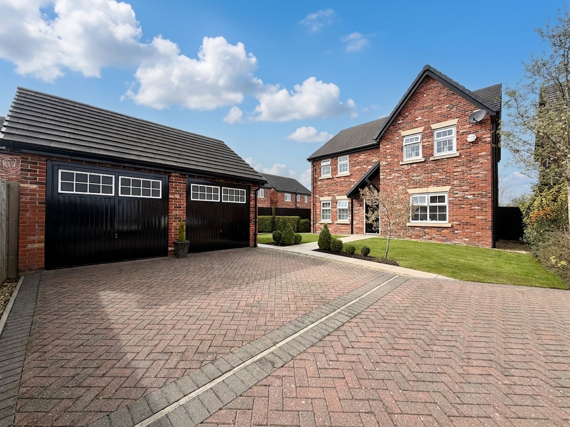 5-bed house on 13 Foxglove Close, Carlisle, £450,000